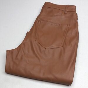 VEGAN LEATHER RW&CO. HIGH-RISE STRAIGHT LEG CROP JEAN STYLE 27x26 ⭐️